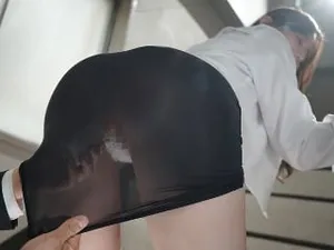 Clip sex 69 vừa bú cặc vừa dùng sextoy phê lòi mắt